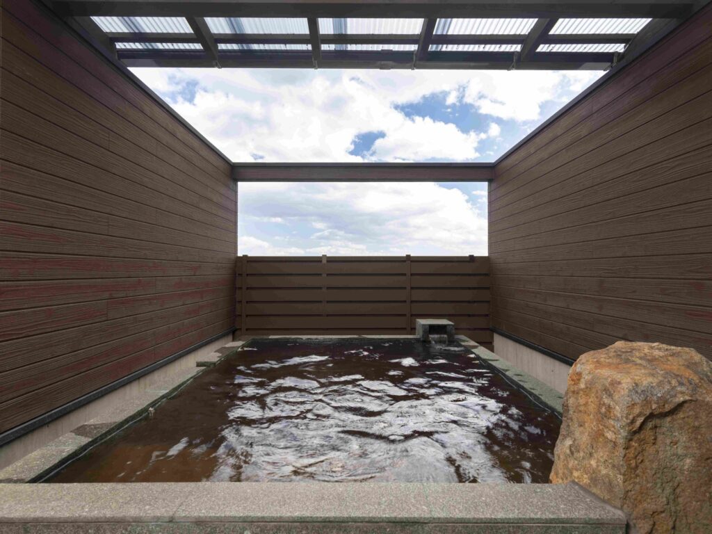 桜花の湯、半露天家族風呂「香雅（こうが）」